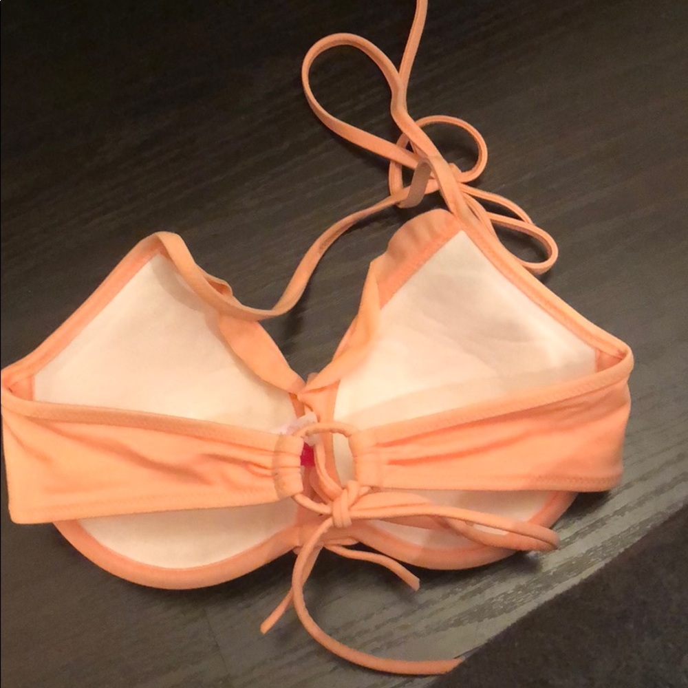 Victorias Secret peach ruffle bikini top - Picture 4 of 6
